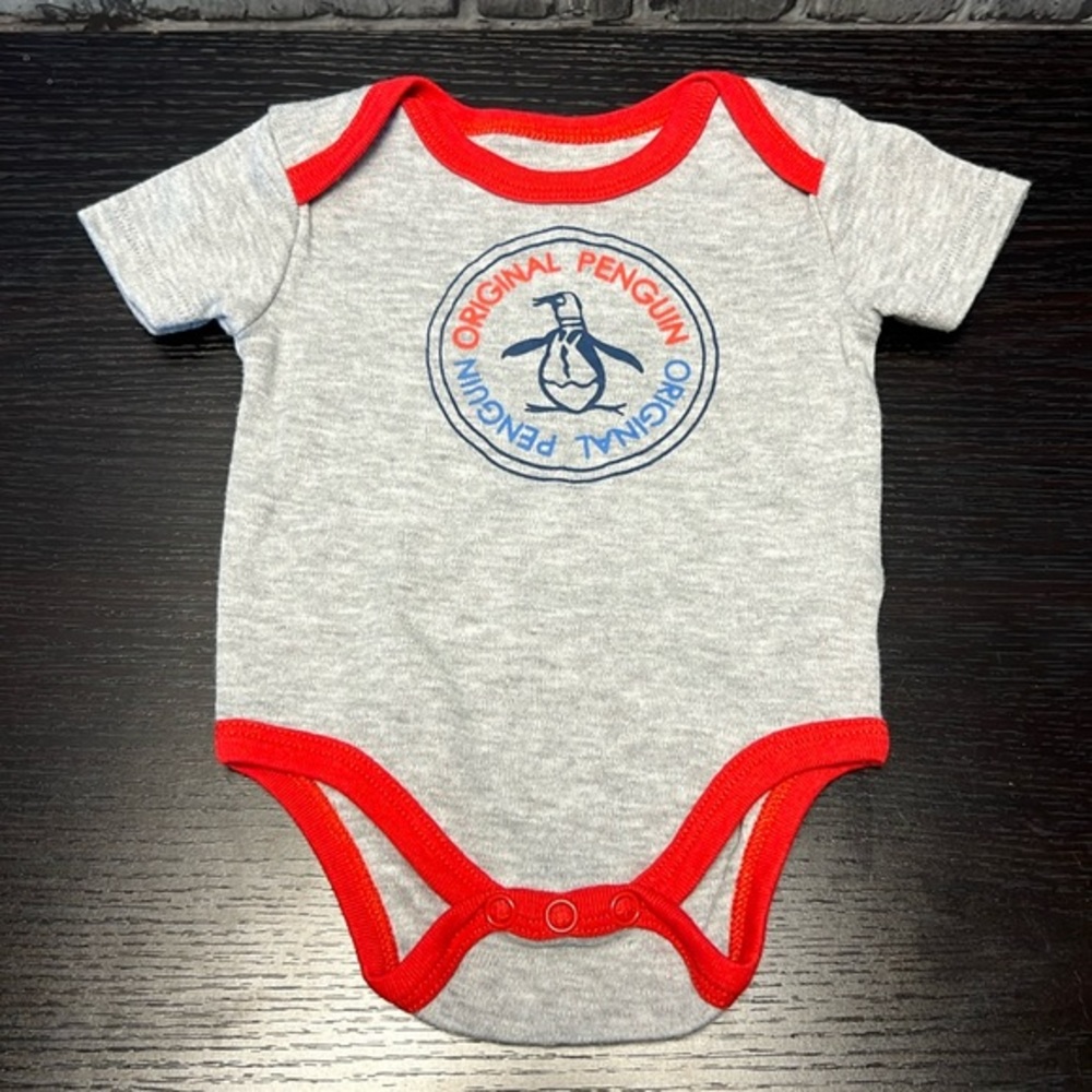 Original Penguin onesie‎